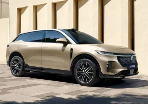 Voyah Courage 2025 – Το ηλεκτρικό SUV που φορτίζει 500 χλμ. σε 15 λεπτά!