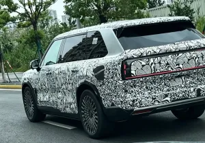 Καμουφλαρισμένο 5θέσιο Zeekr 9X, εντοπίστηκε πριν το ντεμπούτο του