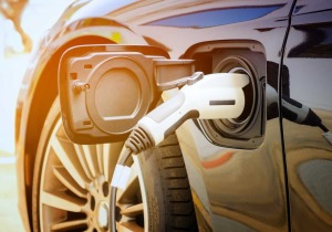 Ευγένεια στη φόρτιση: Δημόσιοι φορτιστές και κανόνες συμπεριφοράς