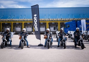 ΕΛΤΑ: Ανανέωση του στόλου με 250 ηλεκτρικά δίκυκλα ελληνικής παραγωγής