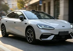 Geely Galaxy TT: Το νέο ηλεκτρικό που βάζει στο στόχαστρο το Xiaomi SU7