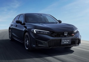 Η HONDA ετοιμάζει το υβριδικό Civic e:HEV RS