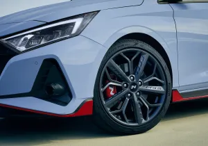 Hyundai: Θα μειώσει στο μισό τον χρόνο αργής φόρτισης