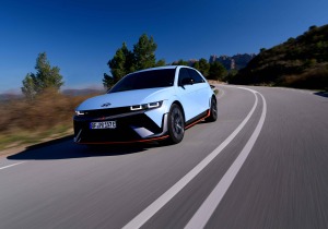 Το Hyundai IONIQ 5 N κατέκτησε την κορυφαία διάκριση  “Five-Star Car” στα Autocar Awards 2025
