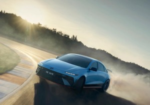 Γεννημένο για drift: Η Hyundai παρουσιάζει το Ioniq 6 N