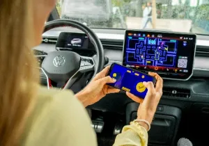 Η Volkswagen επαγγελματικά οχήματα παρουσιάζει την AirConsole