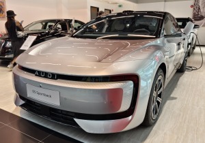 Audi E5 Sportback Quattro: Το SUV που βάζει φωτιά στην κατηγορία!