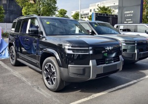 BYD Ti7: Το PHEV-SUV με AWD, 1.300 Km αυτονομία και χαρακτήρα εκτός δρόμου