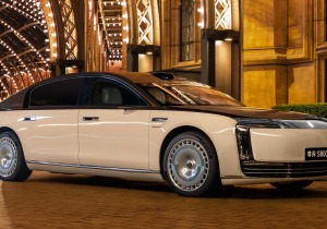 Το Maextro S800 σαρώνει την κινεζική αγορά πολυτελών sedan