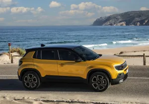 Το Jeep Avenger e-Hybrid με όφελος έως €2.500 και 8ετή εργοστασιακή εγγύηση