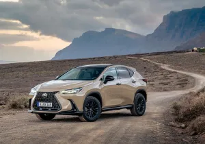 NX Overtrail: Ένα στιβαρό crossover από την Lexus