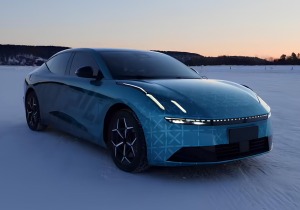 Lynk & Co 10 EM-P: Το νέο plug-in υβριδικό sedan που θα κάνει πάταγο [video]