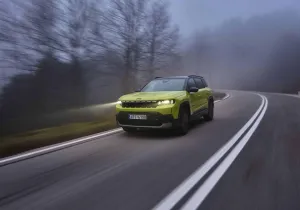 Νέες τιμές για το αμιγώς ηλεκτρικό Jeep Compass