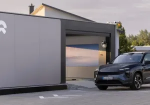 Nio: Σχεδιάζει διαφορετικούς σταθμούς αλλαγής μπαταριών