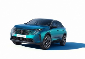 Το Peugeot 3008 είναι το φθηνότερο EV στον κόσμο με μπαταρία 100 kWh