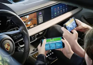 Η Porsche αναβαθμίζει το λογισμικό της Macan