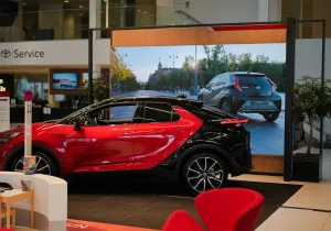 Η Samsung επεκτείνει τη συνεργασία της με την Toyota