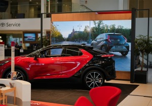 Η Samsung επεκτείνει τη συνεργασία της με την Toyota