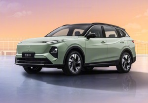 Αυτό είναι το νέο Yueyi 07 της Bestune, ένα PHEV με αυτονομία 1.754 χλμ
