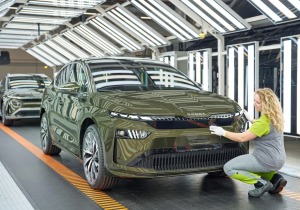 Η Skoda εγκαινιάζει τη σειρά παραγωγής του νέου Enyaq