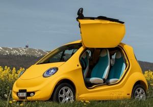 Η Softcar παρουσιάζει ένα ελαφρύ τετραθέσιο ηλεκτρικό αυτοκίνητο