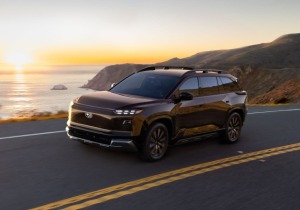 Η Subaru αποκαλύπτει το 7θέσιο ηλεκτρικό SUV Getaway