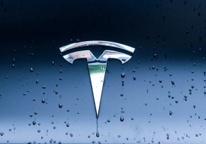 Στο μικροσκόπιο της NHTSA η Tesla μετά από θανατηφόρο δυστύχημα