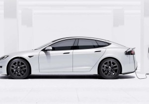 Η Tesla έπεσε στα «μαλακά»