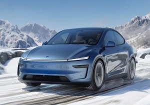 Η Tesla αποκαλύπτει επίσημα το best seller της, το Model Y Juniper