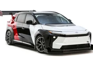 Toyota bZ Time Attack – Δεν υπόσχεται καρδιοχτύπια… τα προκαλεί!