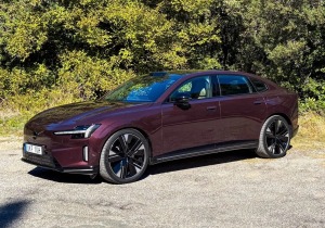 Volvo ES90: Η σουηδική πολυτέλεια συναντά την τεχνολογία αιχμής!