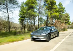 Δοκιμή Tesla Model 3 – Από τον πλανήτη Άρη