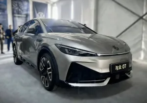 Νέο Volkswagen ID. Unyx 07 – 231 PS και 558 km αυτονομία!