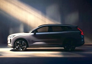 Volvo XC70: Το υβριδικό-θηρίο με 400 ίππους και αυτονομία για 200 χλμ!