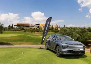 Η XPENG χορηγός Hole-in-One στο AEGEAN Messinia Pro-Am 2026 που έγινε στη Costa Navarino