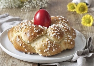 Θεσσαλονίκη: Στα περσινά επίπεδα τα τσουρέκια – Υποτονική η κίνηση στα αρτοποιεία