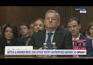 Netflix, Ted Sarandos στη Γερουσία: «Ο αληθινός μας αντίπαλος είναι το YouTube» (+video)