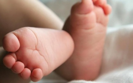 Η ακτινογραφία των γεννήσεων το 2025 και η σύγκριση με το 2015 και το 2005