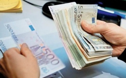 Από Νοέμβριο έως και τον Μάιο οι μειώσεις φόρων, οι αυξήσεις αποδοχών και τα επιδόματα του πακέτου της ΔΕΘ