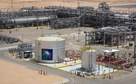 Aramco: «Πάγωμα» των εξαγωγών πετρελαίου προς την Ευρώπη