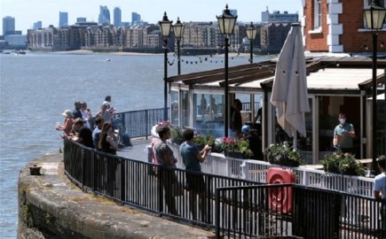 Βρετανία: Υποχώρησε στο 3,6% ο πληθωρισμός τον Οκτώβριο