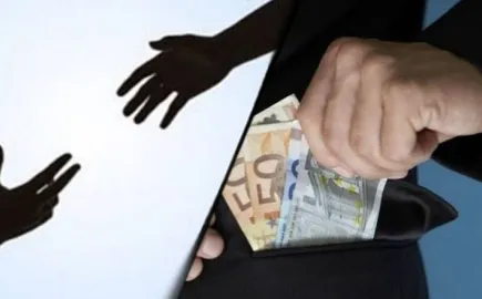 Απάτη-μαμούθ με ΦΠΑ και επιστροφες φόρων- Πήραν παρανόμως 40 εκατ. από το Δημόσιο  