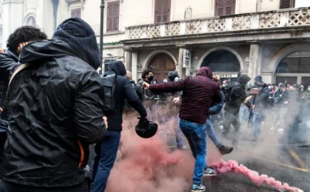 DW: Ακρίβεια, ενέργεια, στεγαστικό και μια Ευρώπη σε αναβρασμό