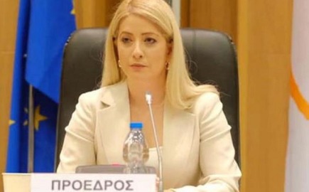 Κύπρος: Η Αννίτα Δημητρίου επανεξελέγη πρόεδρος της Βουλής