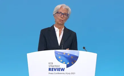Λαγκάρντ: Πλήρης αβεβαιότητα για πληθωρισμό, επιτόκια – Κλειδί το ντίζελ