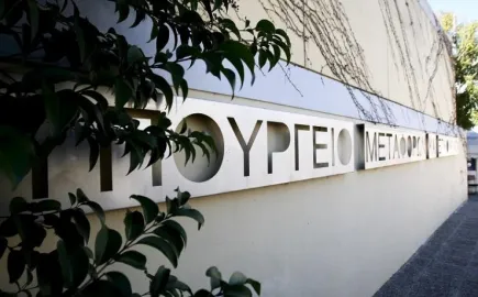 ATHENS MOVE: 17 ηλεκτρικά λεωφορεία και 4 νέες δημοτικές γραμμές για τις γειτονιές της Αθήνας