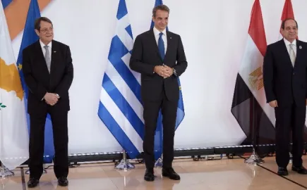 Στο Ελ Αλαμέιν ο Κυρ. Μητσοτάκης για την τριμερή Ελλάδας- Κύπρου- Αιγύπτου