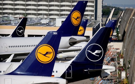 Η Lufthansa κλείνει τη θυγατρική CityLine
