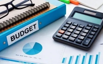 Πρωτογενές πλεόνασμα 6,5 δισ. ευρώ: Το «φούσκωσαν» φόροι και ετεροχρονισμένες πληρωμές