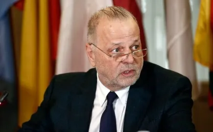 Metlen: Συμμαχία με Thales για αμυντικούς δορυφόρους – Στο παιχνίδι και το γάλλιο